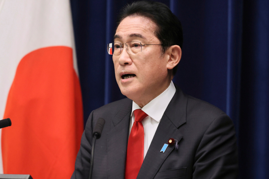 caption: Japanese Prime Minister Fumio Kishida speaks during a news conference at his official residence in Tokyo on March 17, 2023. 