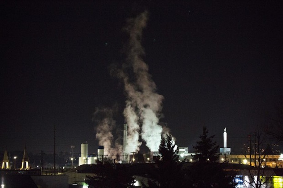 caption: <p>Steam rises from the Darigold facility in Portland, Oregon, Thursday, Feb. 7, 2019.</p>
