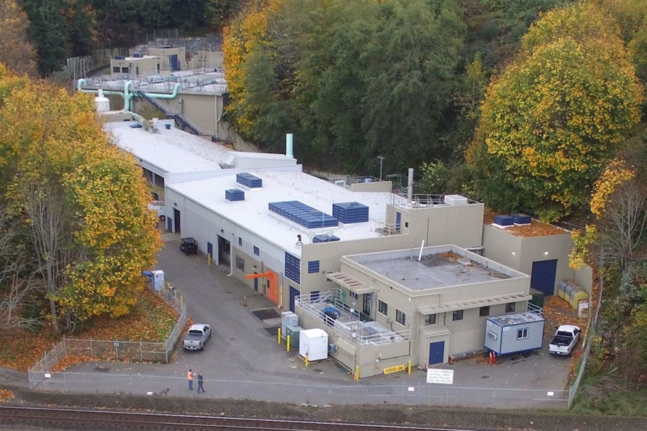 caption: An aerial view of the City of Lynnwood's wastewater treatment plant.