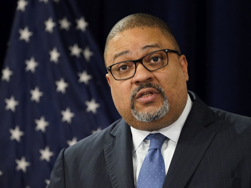 caption: Manhattan District Attorney Alvin Bragg speaks at a press conference after the arraignment of former President Donald Trump in New York on April 4.