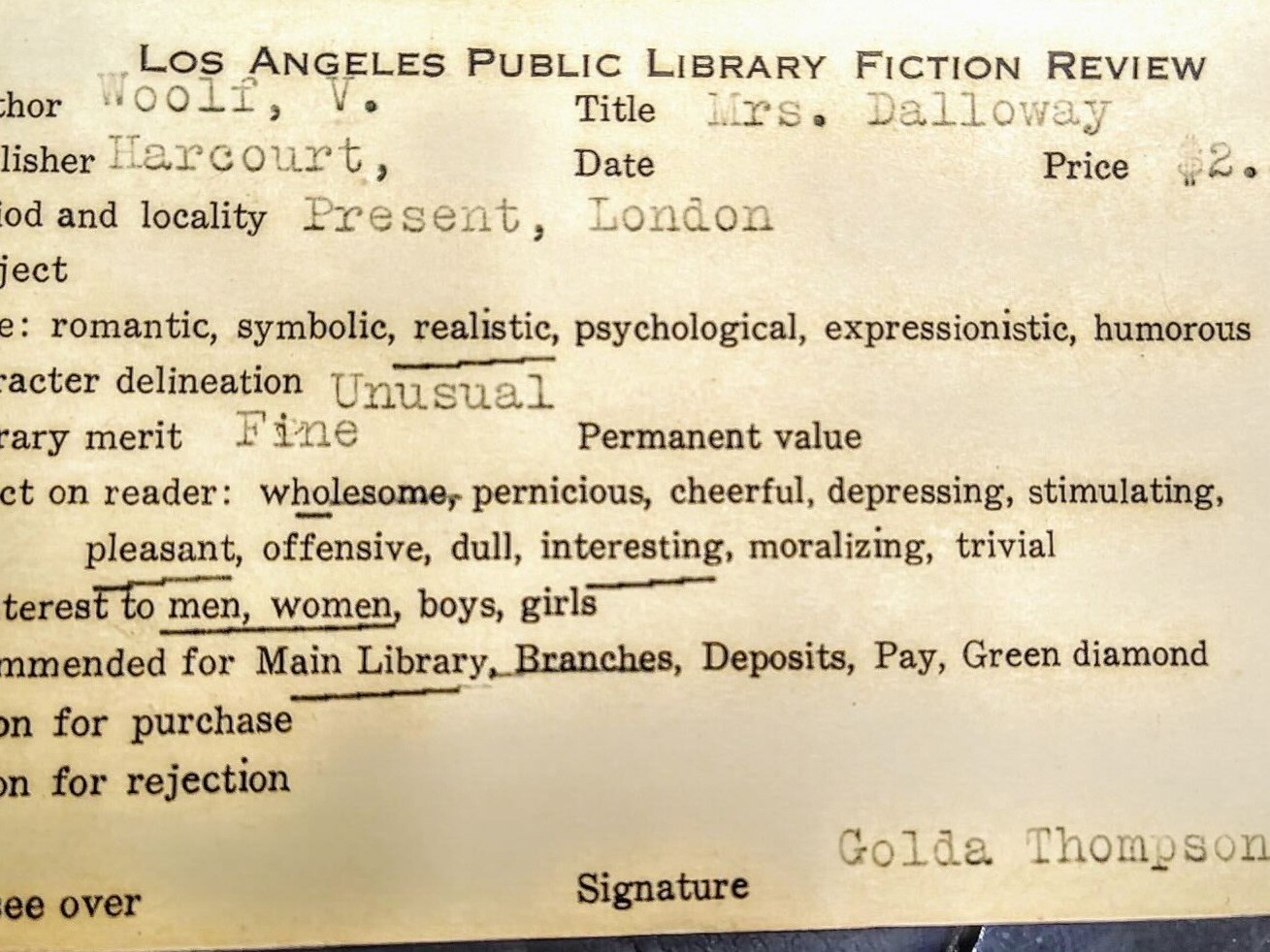 caption: A review card of Virginia Woolf's 1925 novel <em>Mrs. Dalloway</em>, written by a Los Angeles Public Library staff member around the time of the book's publication.