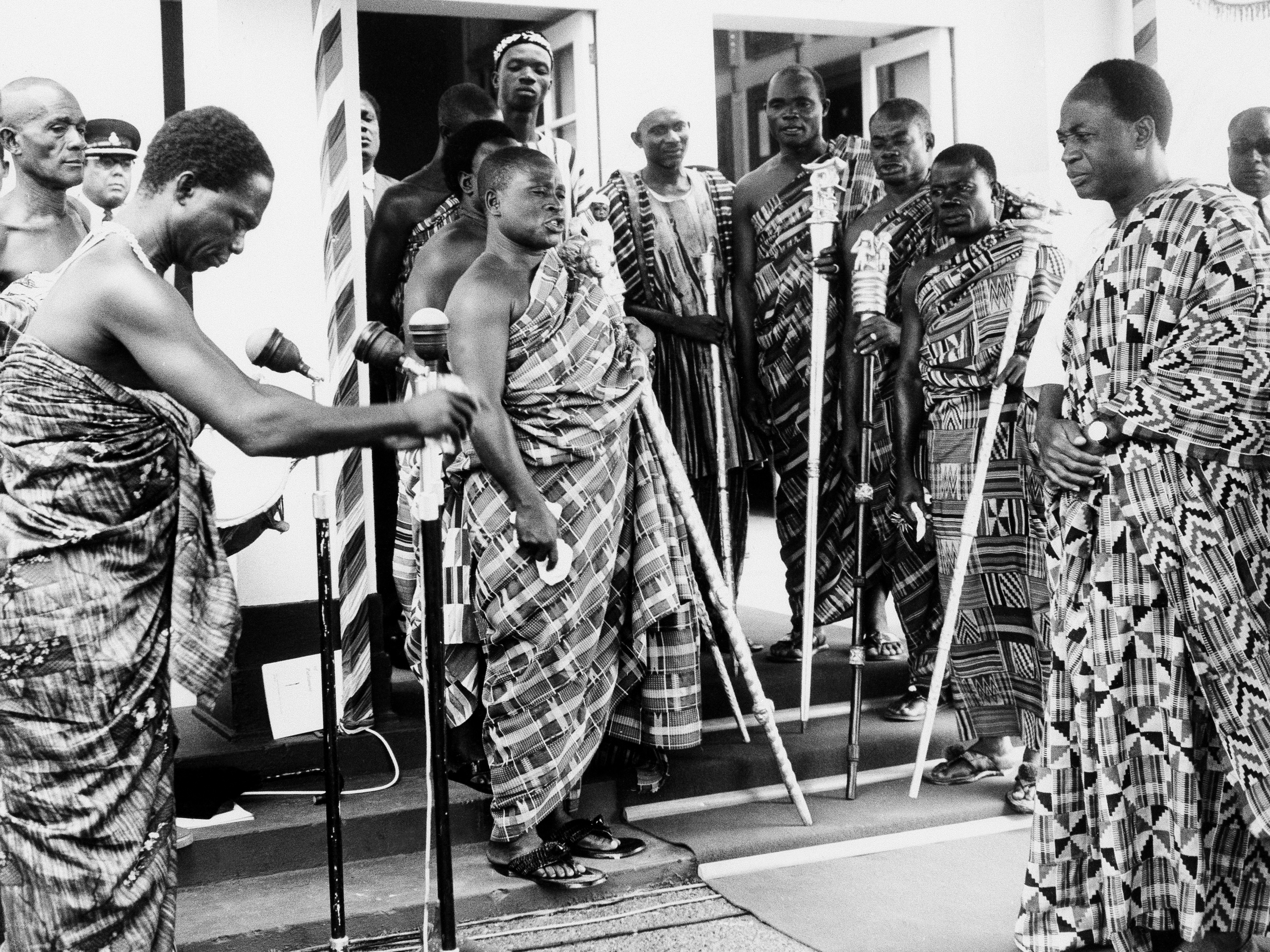 Hands-on Kente Weaving - Kente Weaving Experience in Ghana