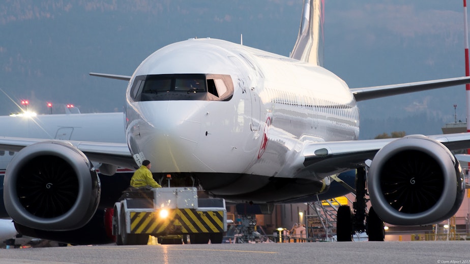 caption: C-FTJV Air Canada Boeing 737 MAX 8.
