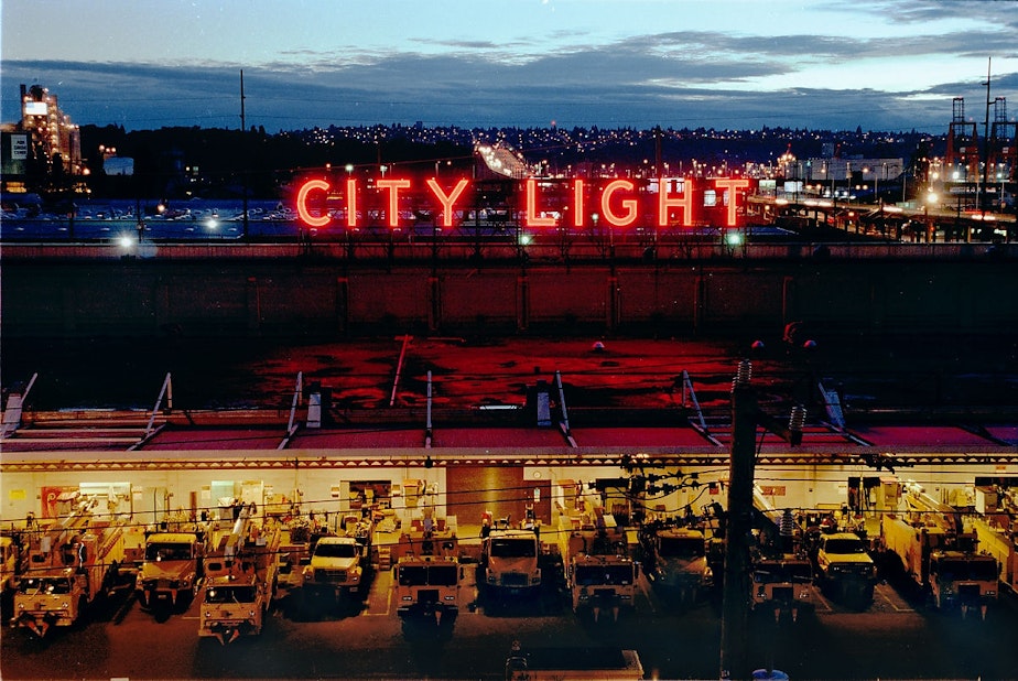 caption: Seattle City Light south service center, 1998. Spokane Street Viaduct at right leads to West Seattle Bridge at upper center.