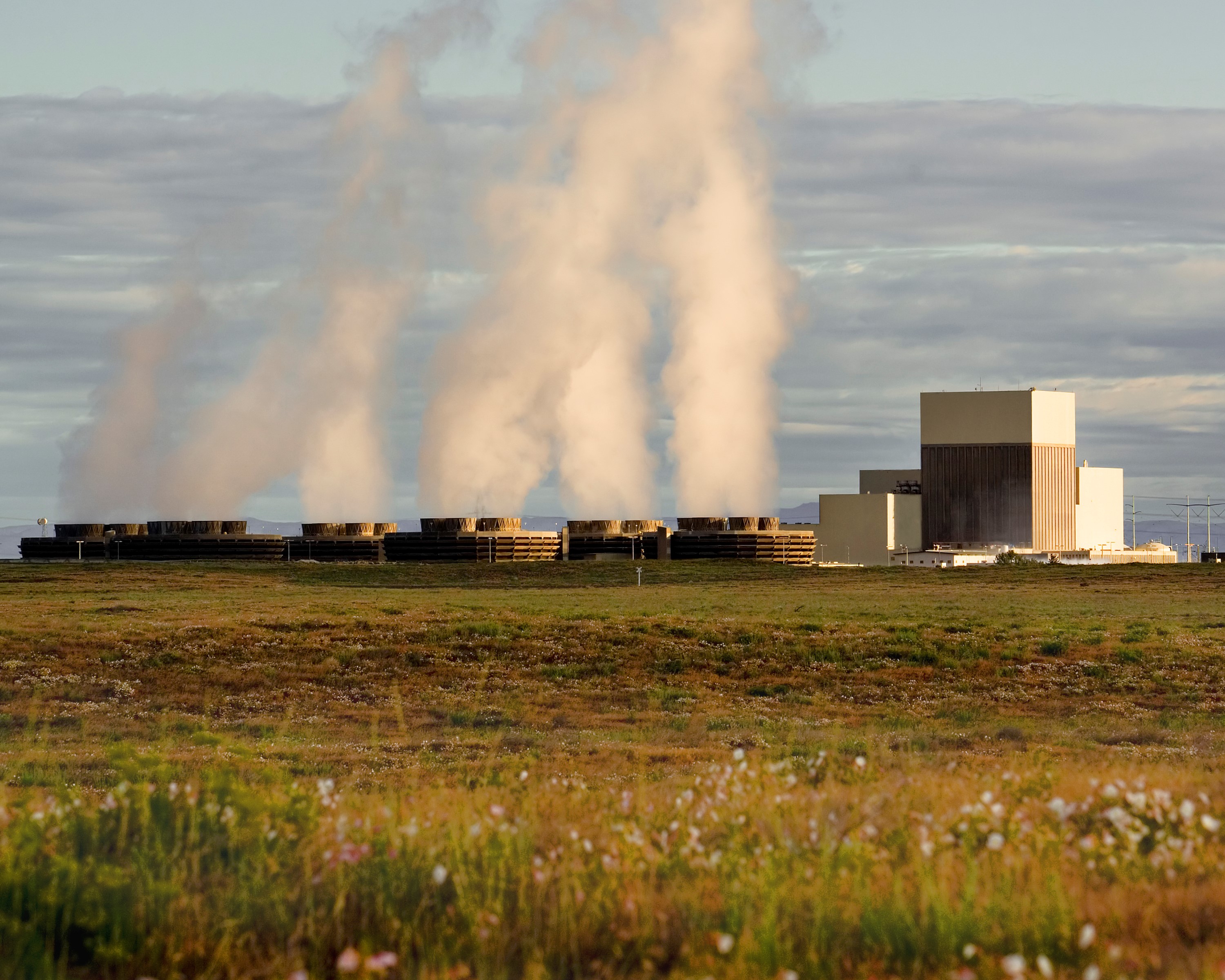 caption: The Columbia Generating Station is the Northwest's only nuclear plant, located outside of Richland, Wash.