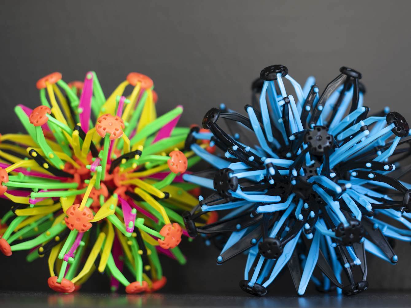 caption: Nashville teacher Riki Rattner uses expandable balls to help students visualize their breathing.