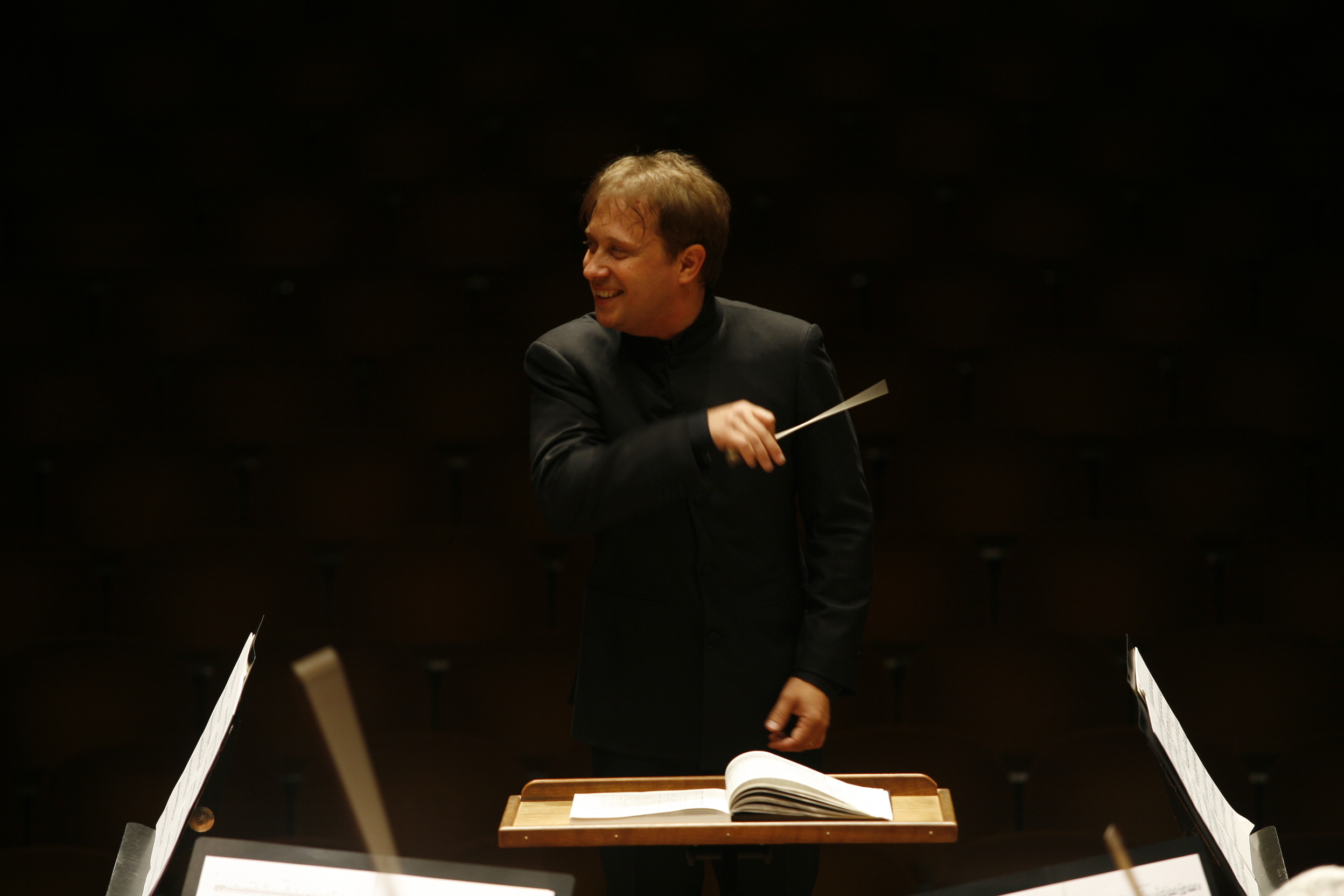 caption: Seattle Symphony Orchestra Music Director Ludovic Morlot