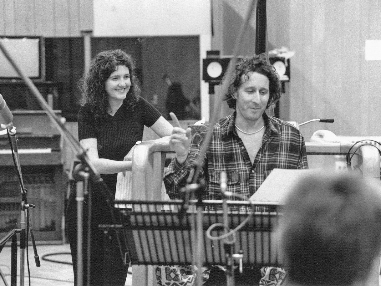 caption: Jocelyn Pook (left) and conductor Harvey Brough (right) during the recording sessions for <em>Eyes Wide Shut</em>.