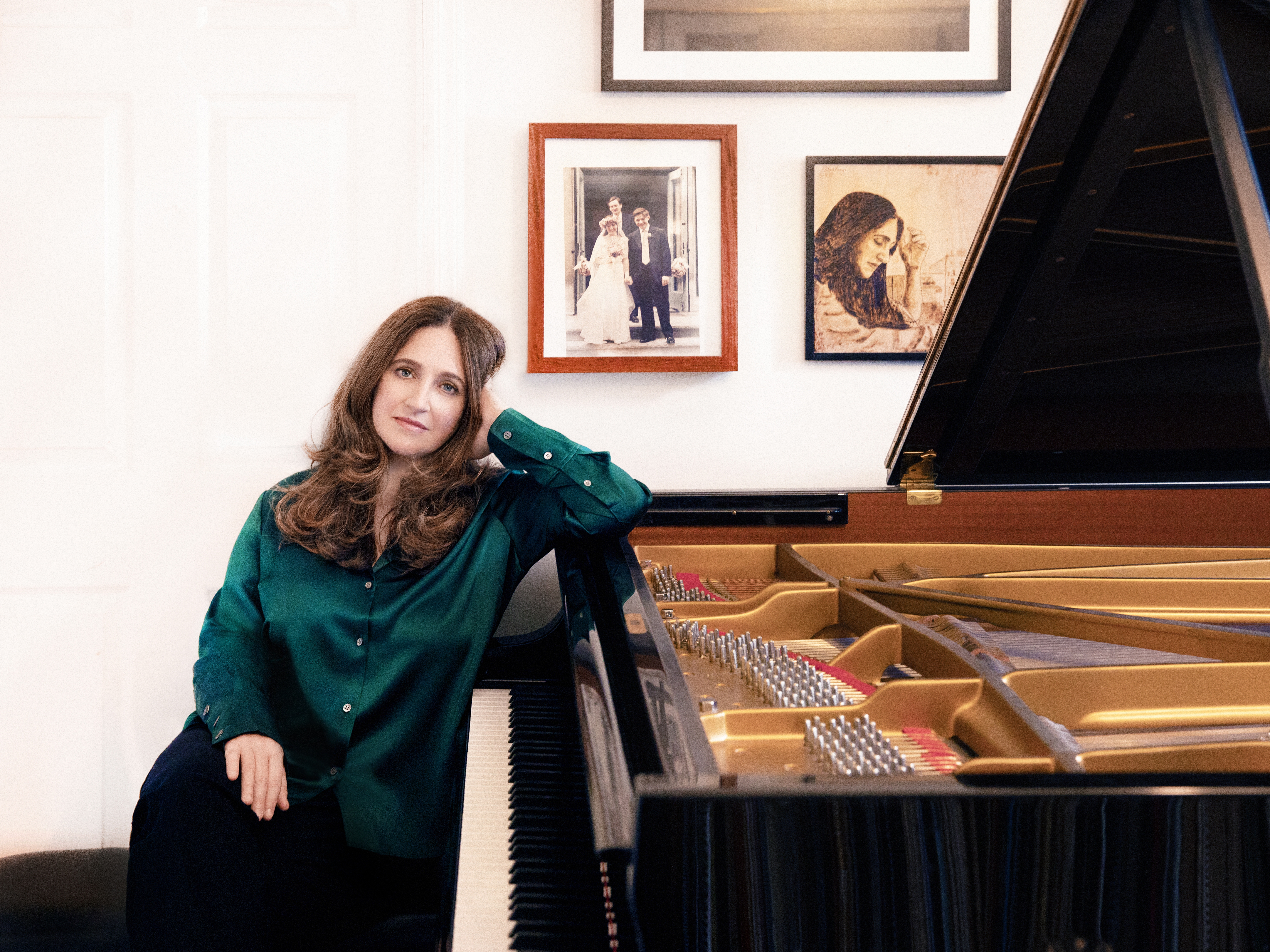 caption: Simone Dinnerstein has performed on some of the world's most prestigious stages as a concert pianist for decades, but for much of the time, she was crippled by anxiety that caused memory lapses.