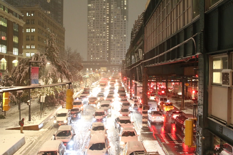 caption: Traffic in Long Island City, home of Amazon's proposed New York offices