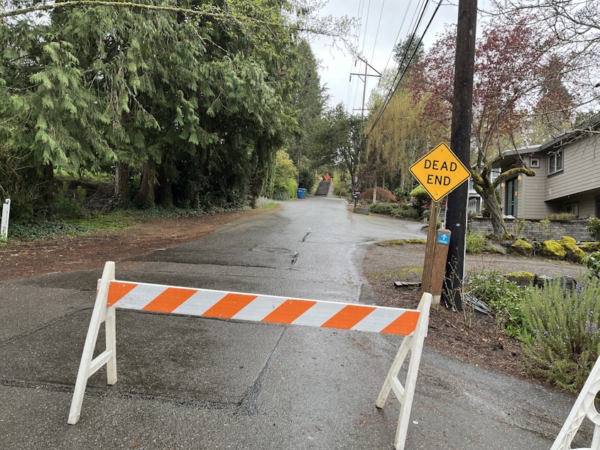 caption: Residents of 20 homes on Mercer Island near 95th Court Southeast were evacuated Wednesday April 3, 2024, due to risks of landslides or flooding. 