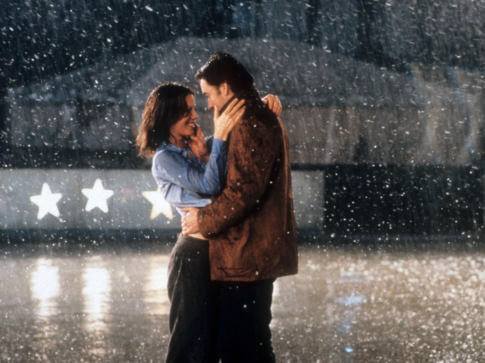 caption: Kate Beckinsale and John Cusack in the 2001 film <em>Serendipity</em>.