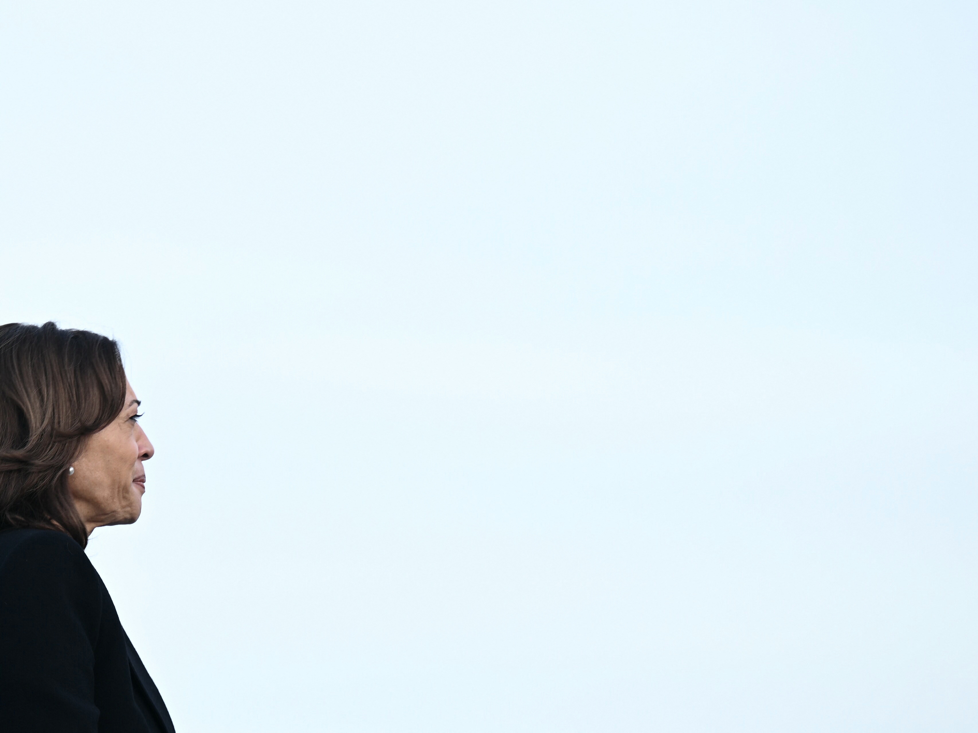 caption: Vice President Harris boards Air Force Two in Middletown, Pa., on Oct. 30, 2024.