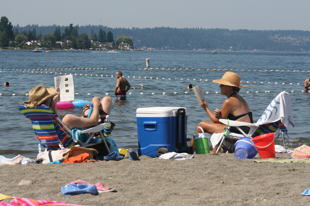 caption: Lake Sammamish State Park
