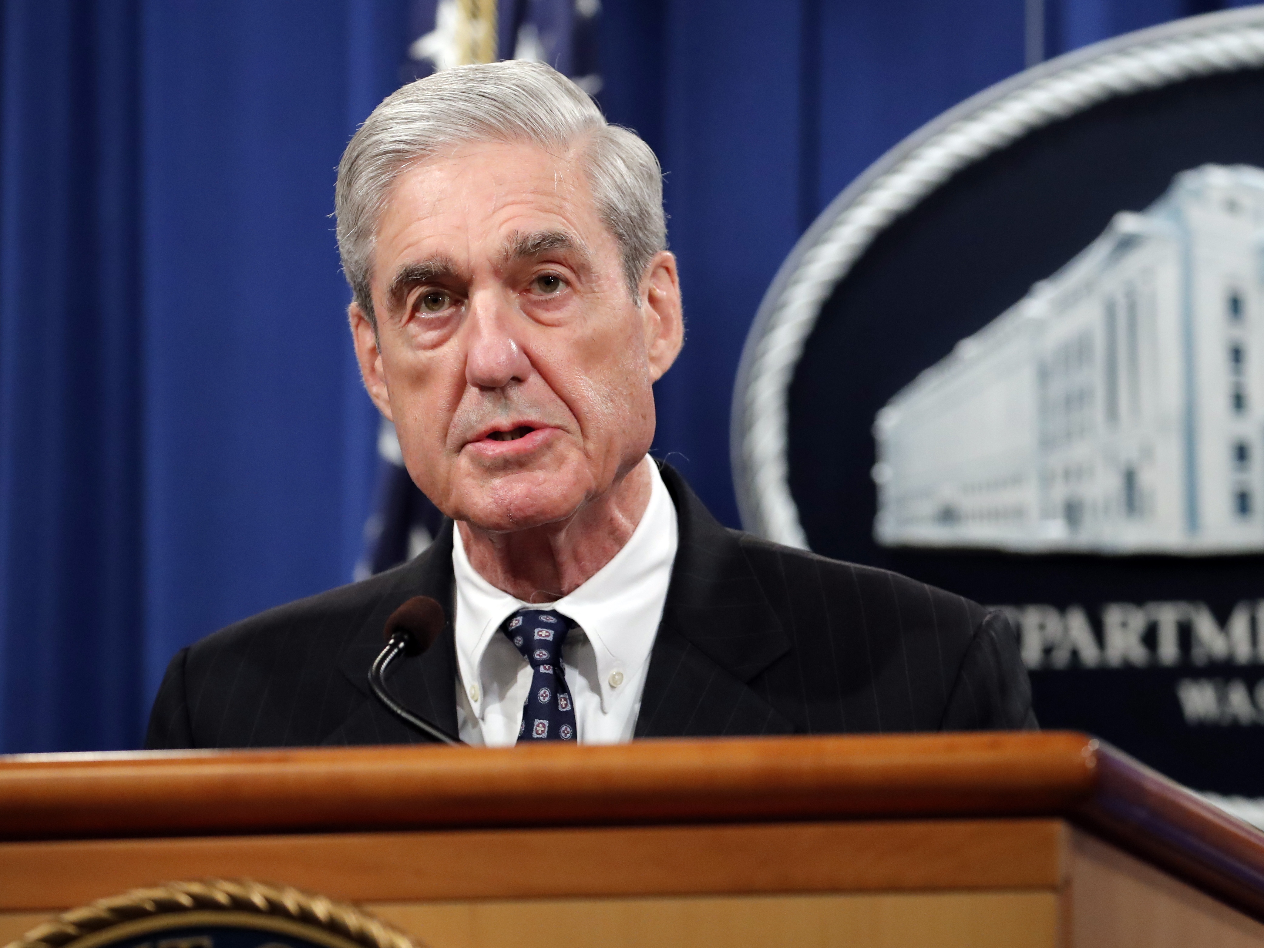 caption: Special counsel Robert Mueller speaks at the Department of Justice Wednesday, May 29, 2019, in Washington, about the Russia investigation.