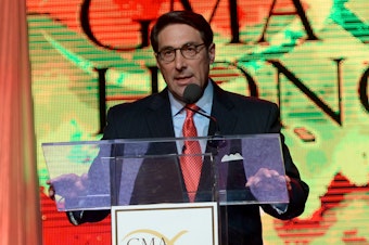 caption: Jay Sekulow represented Trump during the special counsel probe into Russian meddling in the 2016 presidential election campaign.