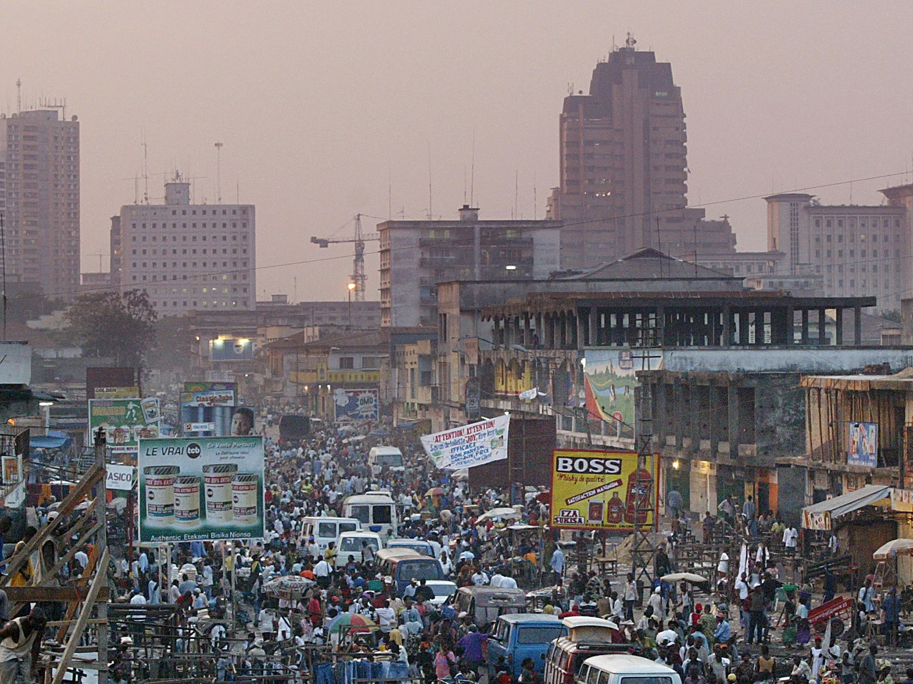 caption: A view of Kinshasa, the capital of the Democratic Republic of the Congo—a sprawling urban giant where over 15 million people live.