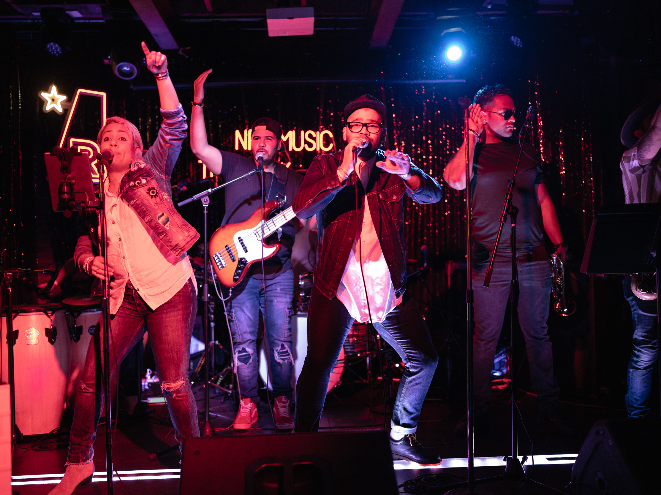 caption: Yosmel Montejo performing in Los Angeles