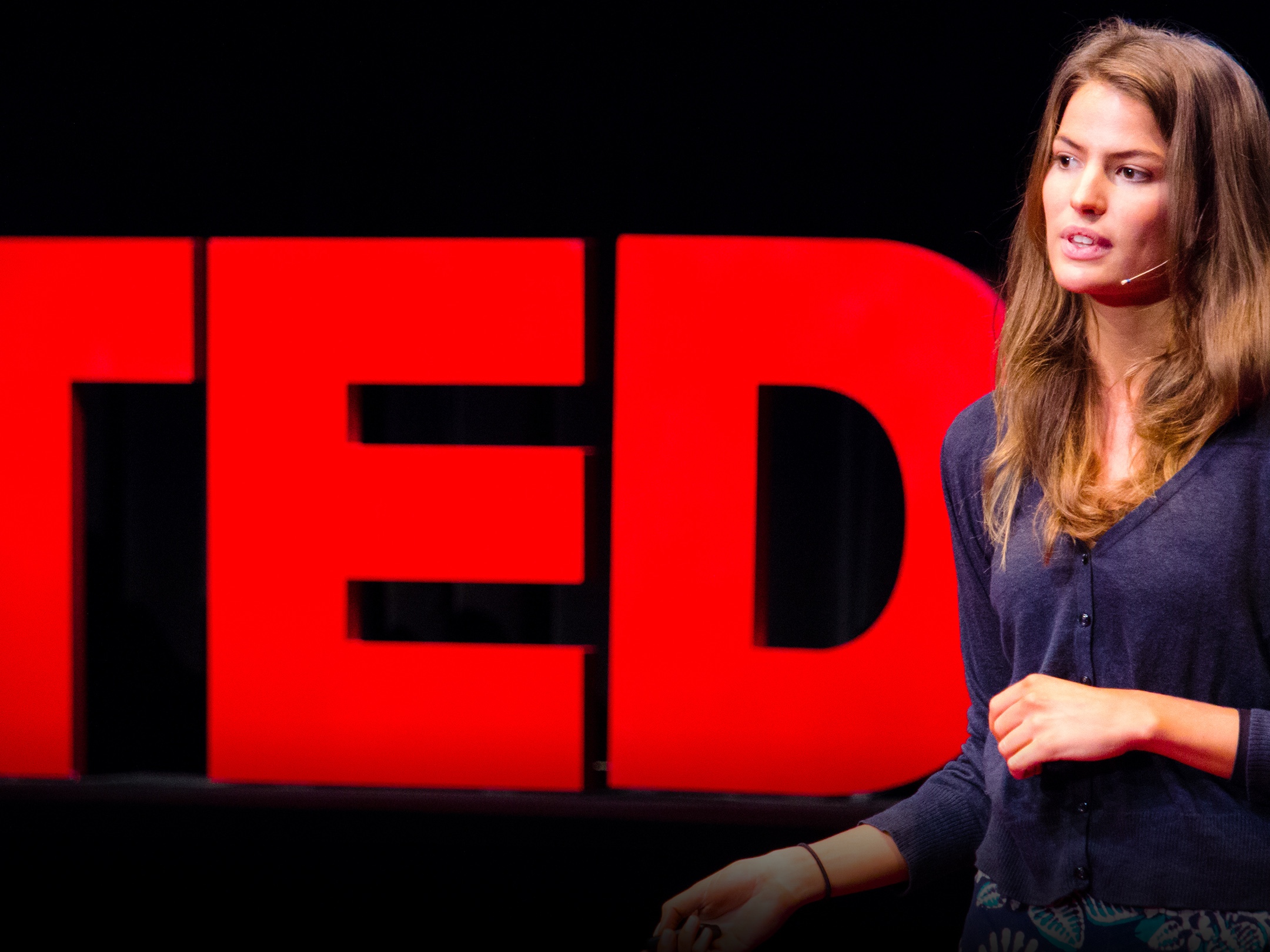 caption: www.tedxmidatlantic.com

https://www.flickr.com/photos/theqspeaks/8179635357/