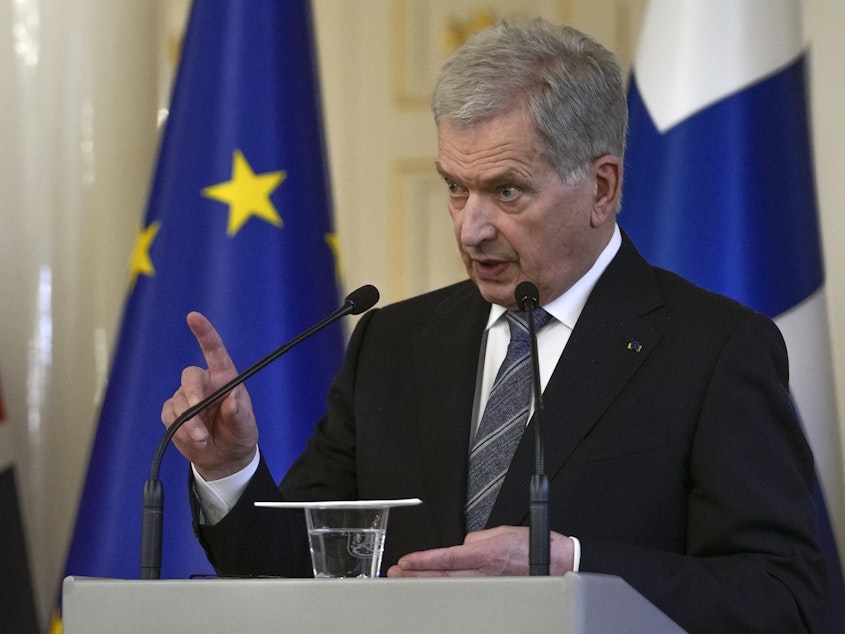 caption: Finland's President Sauli Niinisto makes a point during a joint press conference with British Prime Minister Boris Johnson, at the Presidential Palace in Helsinki, Finland, Wednesday, May 11, 2022.