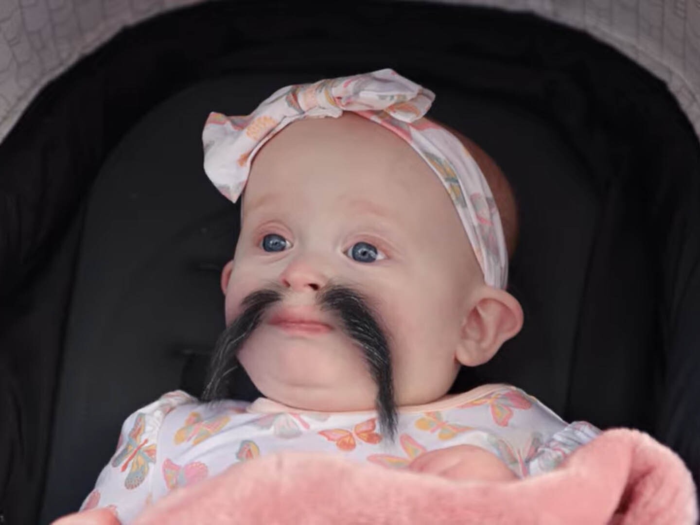 caption: Eugene Levy's famous eyebrows uh ... get away from him ... in Little Caesars' commercial for Crazy Puffs.