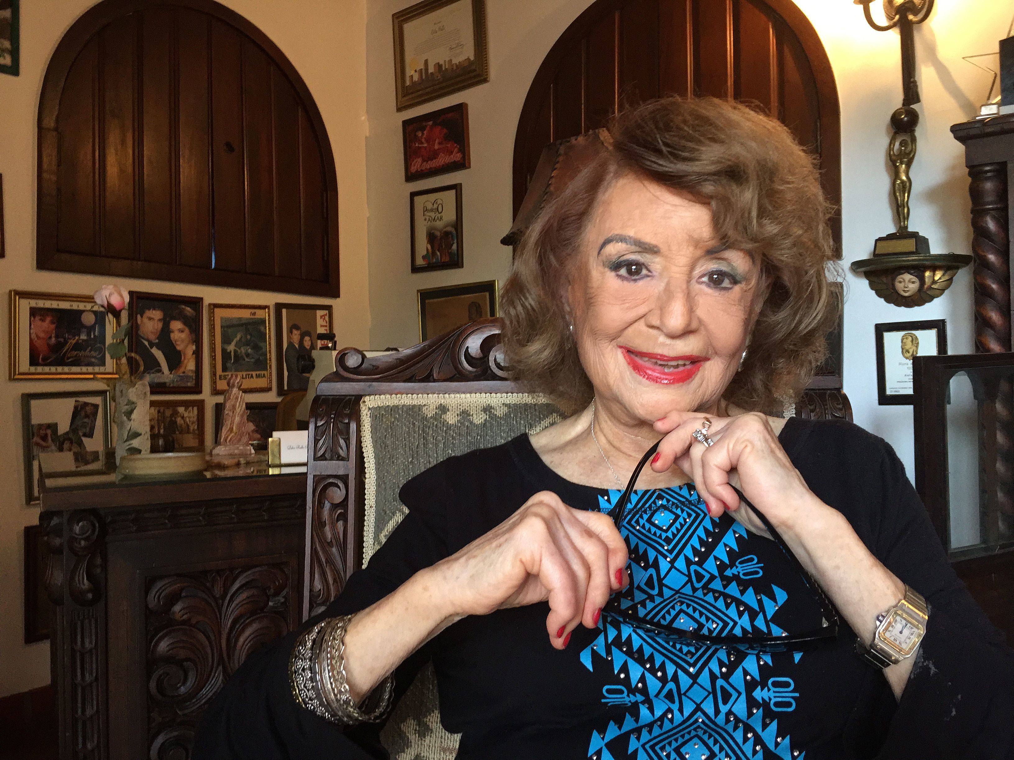 caption: Delia Fiallo in her home in 2018. The Cuban writer moved to Miami with her family in 1966.