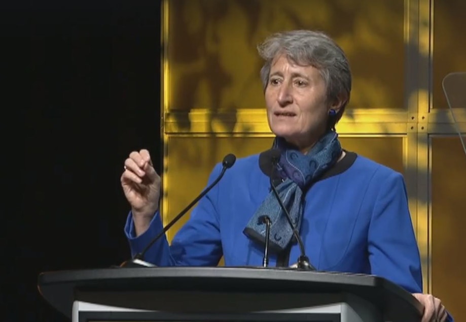 caption: Interior Secretary Sally Jewell speak before the American Geophysical Union meeting in San Francisco.