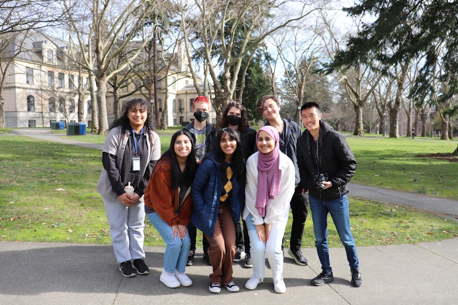 caption: Advanced Producers practice taking photos on the University of Washington campus spring 2023.