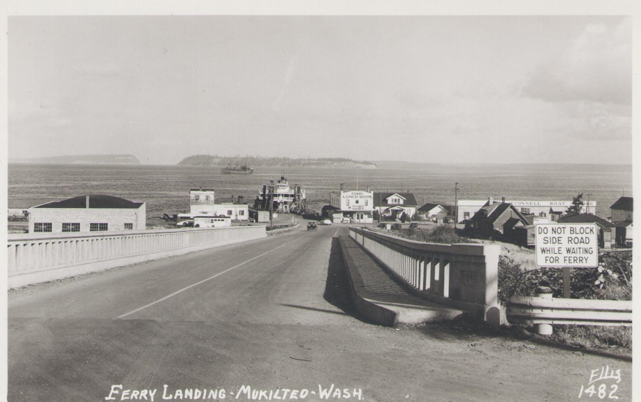 caption: The Mukilteo Speedway, with Washington's Whidbey Island on the horizon, in about 1941.