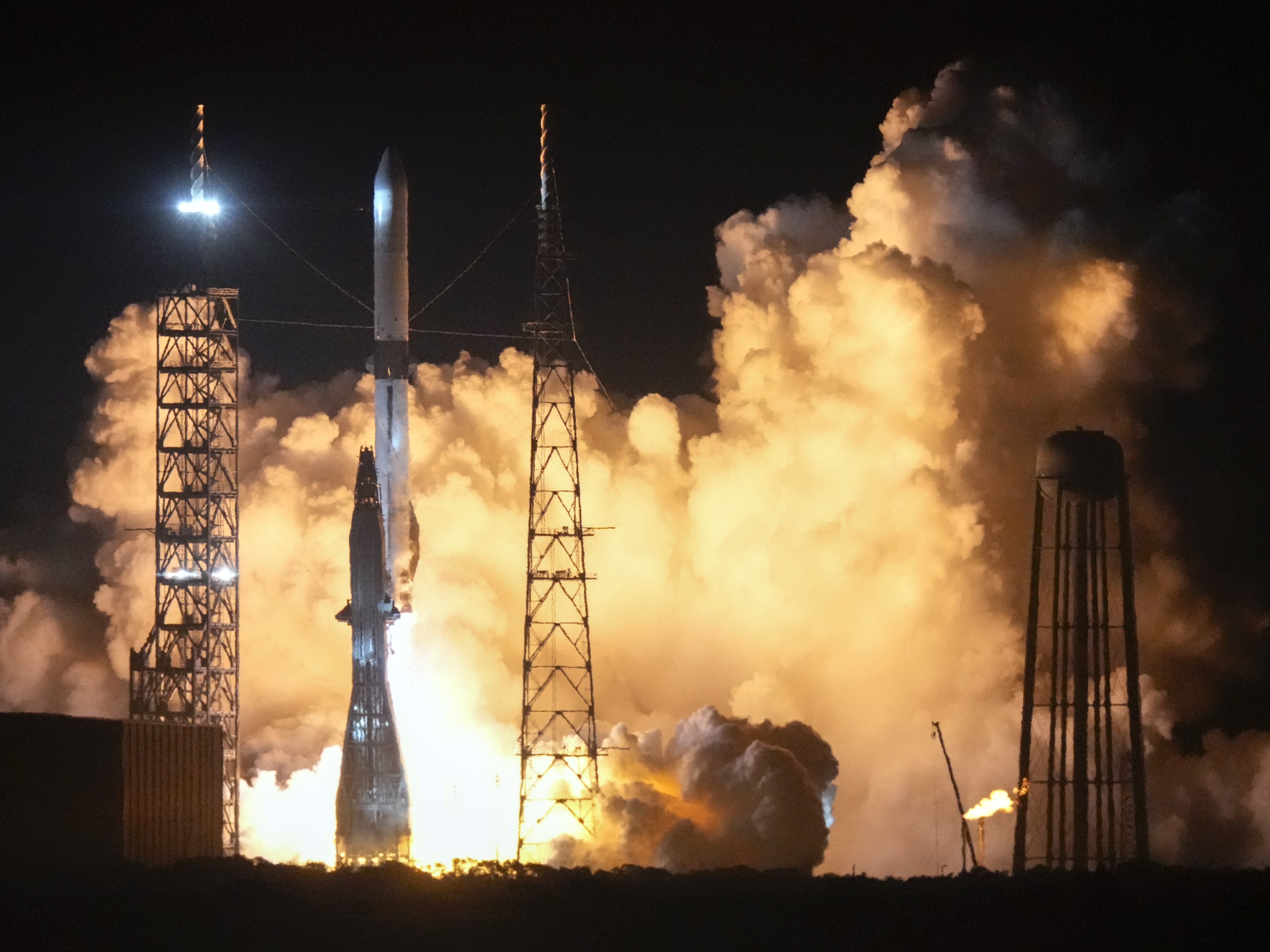 caption: Blue Origin's New Glenn rocket lifts off from Launch Complex 36 at the Cape Canaveral Space Force Station on Thursday.