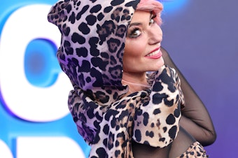 caption: Shania Twain, photographed walking the People's Choice Awards red carpet on Dec. 6, 2022 in Santa Monica, Calif.