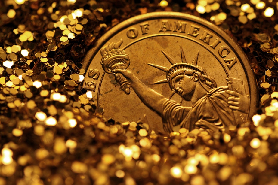 caption: Liberty, buried in gold.