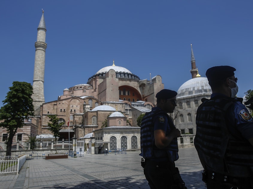 caption: Istanbul's Byzantine-era landmark has been used as a museum since 1934 and is widely regarded as a symbol of peaceful religious coexistence. A court ruling Friday revoked its museum status.