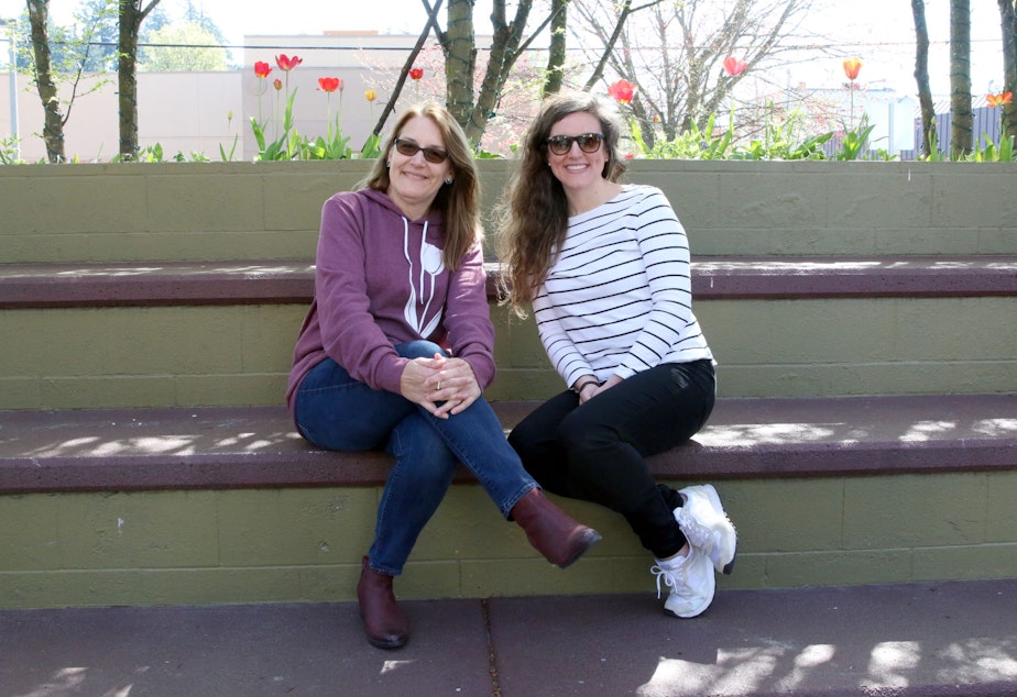 caption: Ellen Gamson and Kathleen Petrzelka of the Mount Vernon Downtown Association