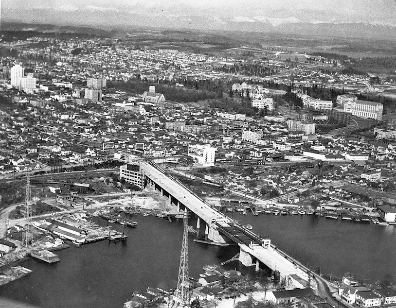 caption: In 1933, the University Bridge was under construction. In a couple of years, the district will have a Sound Transit train running through to downtown Seattle.