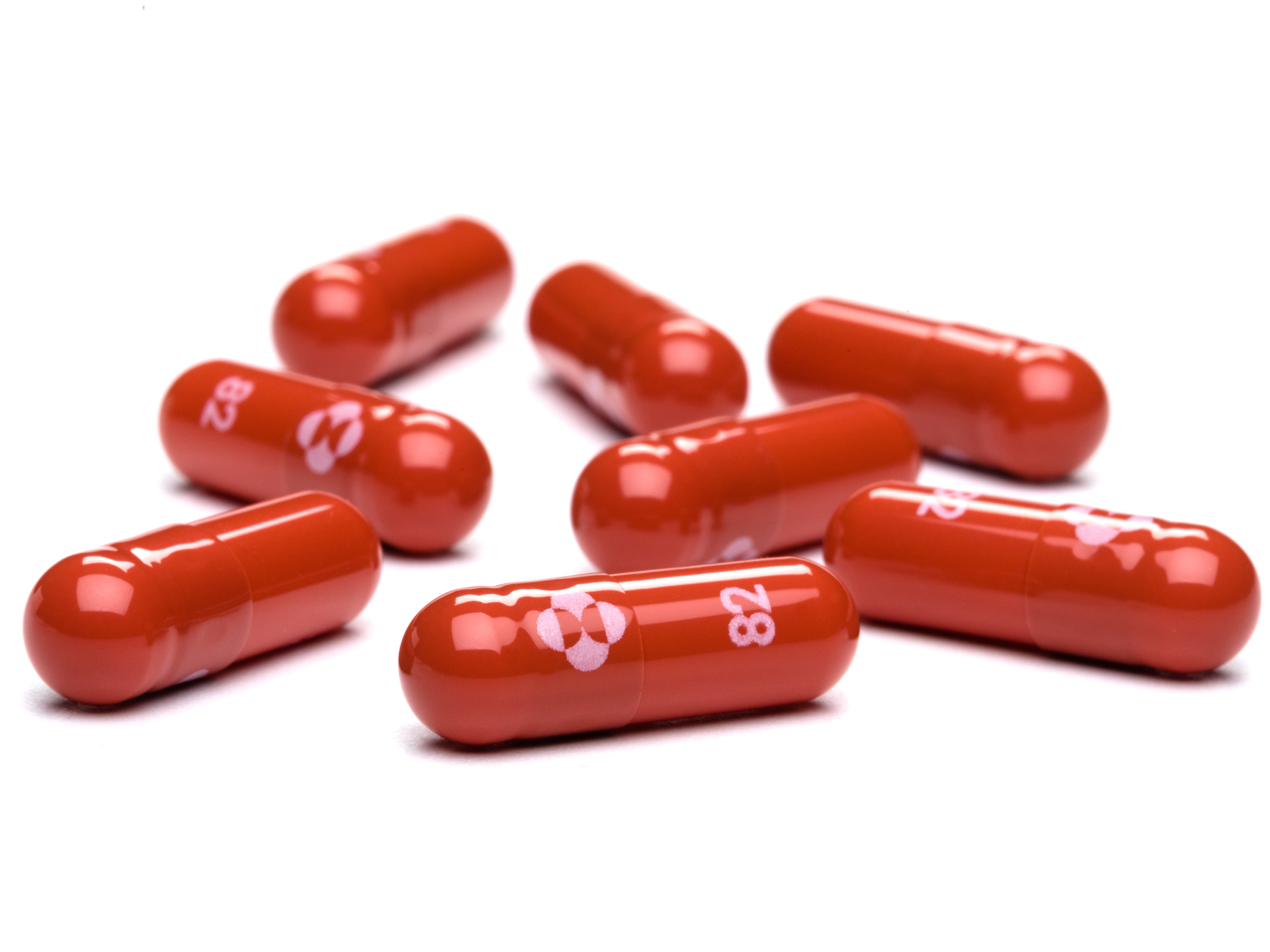 caption: Merck's anti-viral drug molnupiravir isn't popular with doctors who prefer to prescribe another antiviral, Paxlovid.