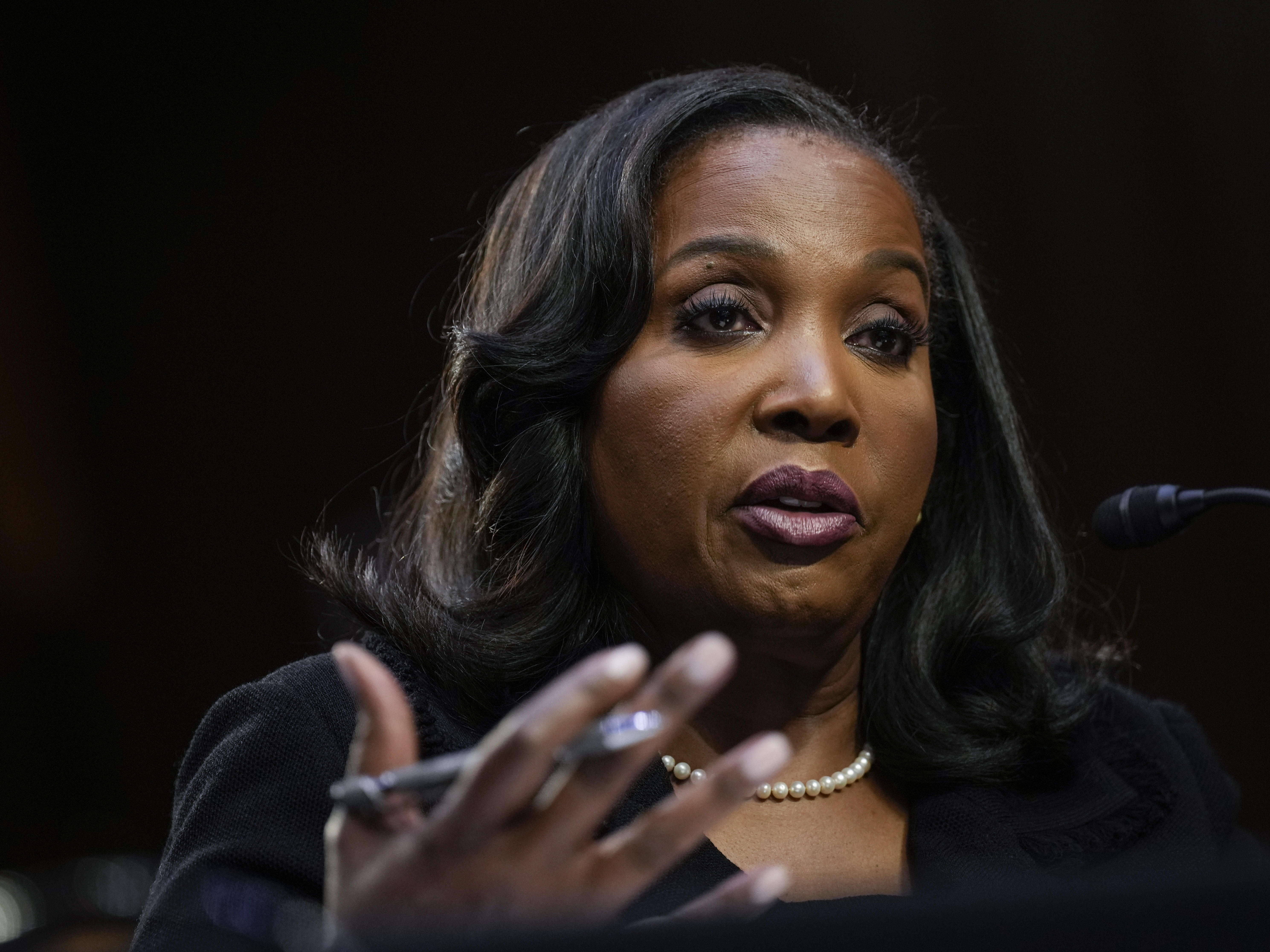 caption: The Supreme Court temporarily blocked President Trump's attempt to fire Federal Reserve governor Lisa Cook