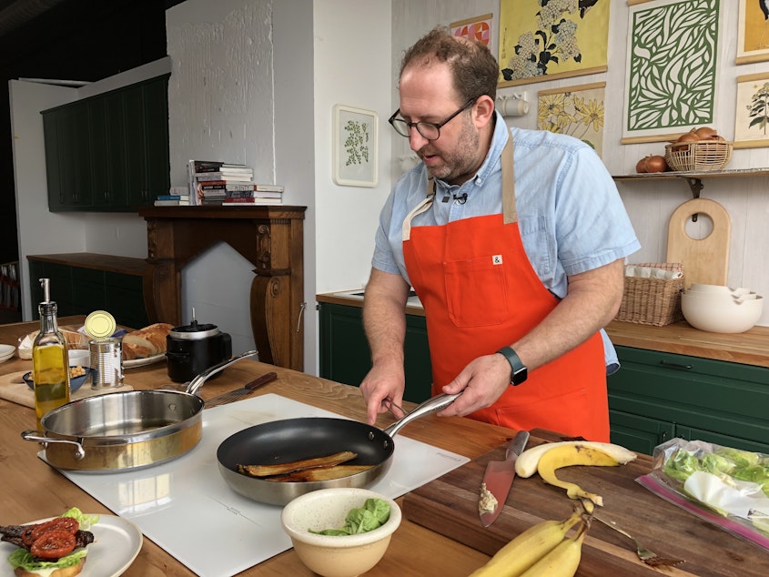 caption: Seattle chef Joel Gamoran demonstrates how to turn a banana peel into bacon. 