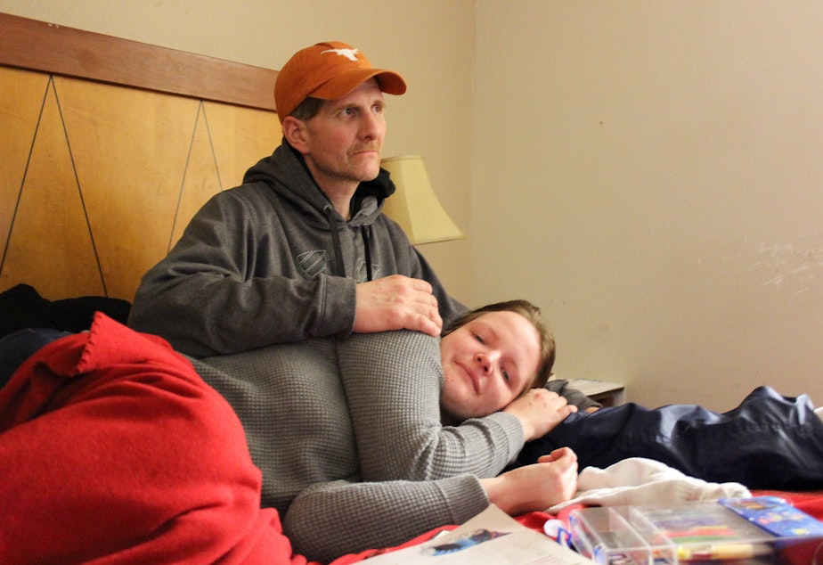 caption: Lisa Sawyer and Steven Drogosz are living in a hotel in SeaTac