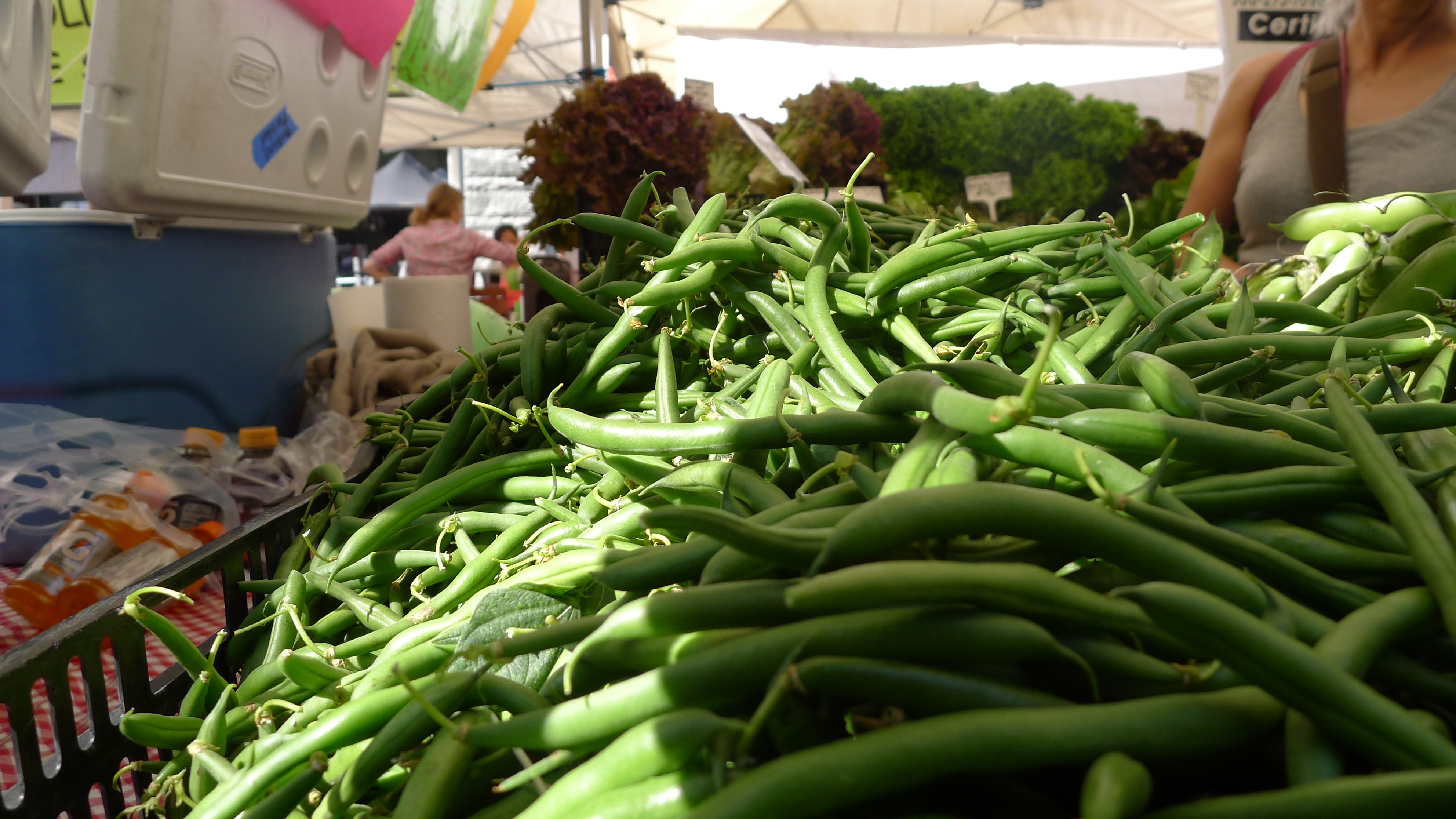 caption: Green beans at the Ballard farmers market.