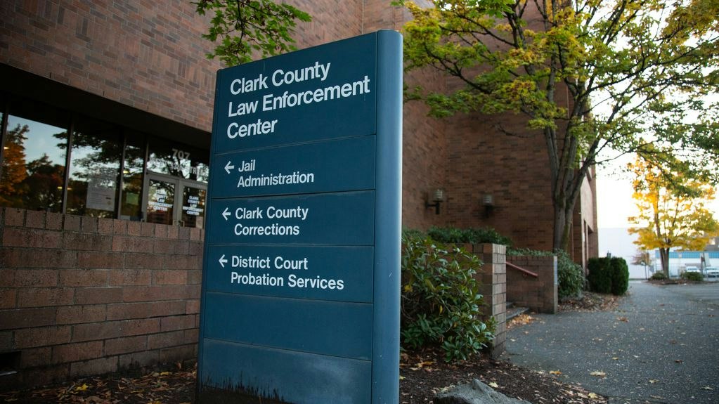 KUOW - Stuck in jail, waiting for a psychiatric bed. COVID-19 made an old problem worse - Vimarsana News