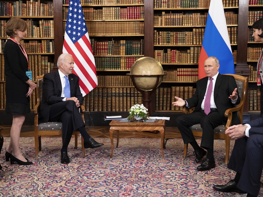 caption: President Joe Biden and Russian President Vladimir Putin meet during the U.S.-Russia summit at Villa La Grange on June 16, 2021 in Geneva, Switzerland.