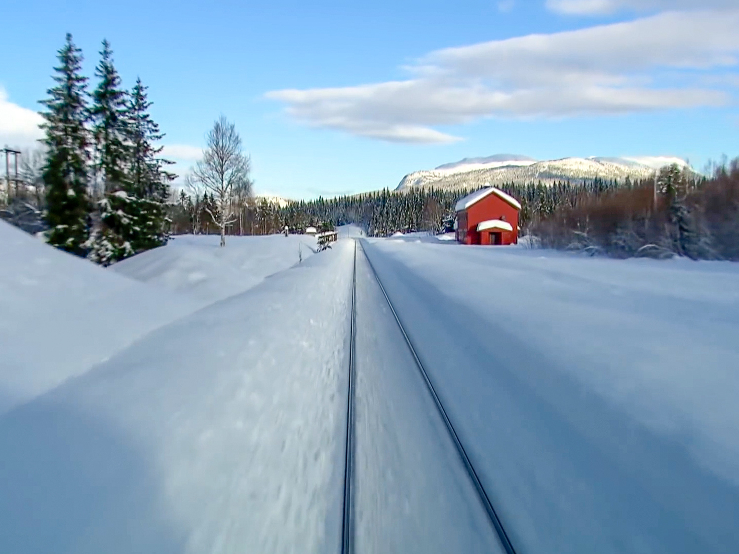 A still from the Winter episode of "Nordlandsbanen - Minutt for Minutt" produced by the Norwegian Broadcasting Corporation.