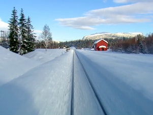 A still from the Winter episode of "Nordlandsbanen - Minutt for Minutt" produced by the Norwegian Broadcasting Corporation.