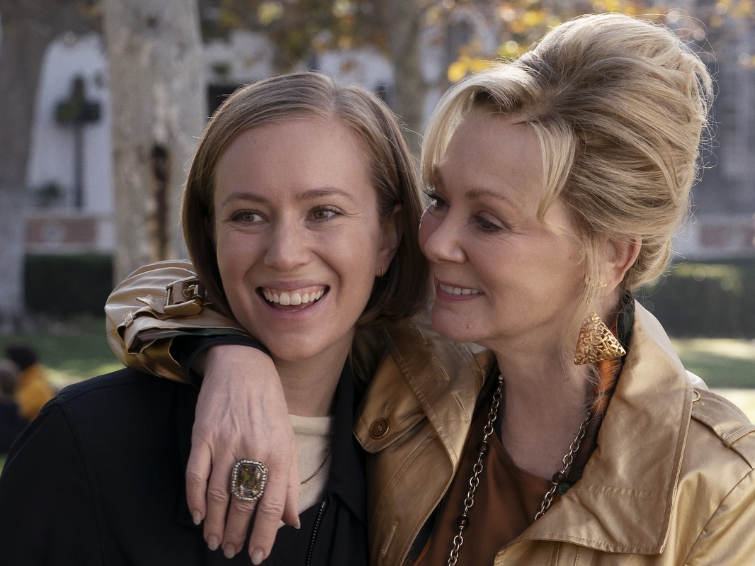 caption: Ava Daniels (Hannah Einbinder) is a young writer for legendary stand-up comic Deborah Vance (Jean Smart) in <em>Hacks</em>.