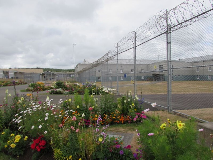 caption: Stafford Creek Corrections Center in Aberdeen, Washington.