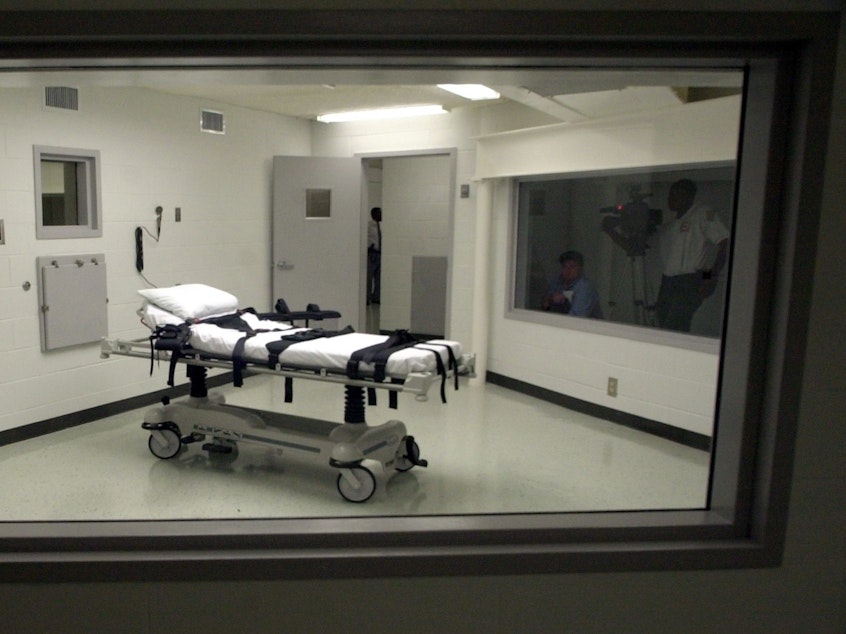 caption: This file photo shows Alabama's lethal injection chamber at Holman Correctional Facility in Atmore, Ala. Inmate Domineque Ray was put to death Thursday night without his spiritual adviser present in the chamber.