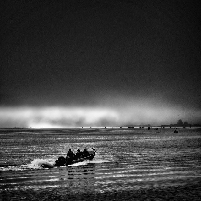 caption: Fisherman in Coos Bay, Oregon where 21 percent of residents live below the poverty level.