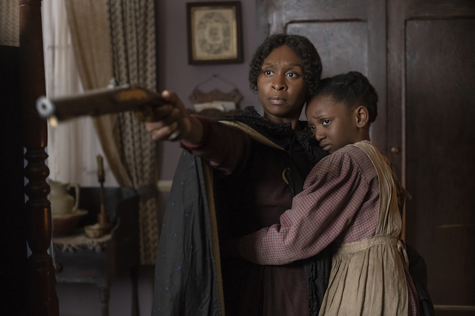 caption: Cynthia Erivo stars as Harriet Tubman and Aria Brooks as Anger (age 8) in "Harriet," a Focus Features release. (Glen Wilson/Focus Features)