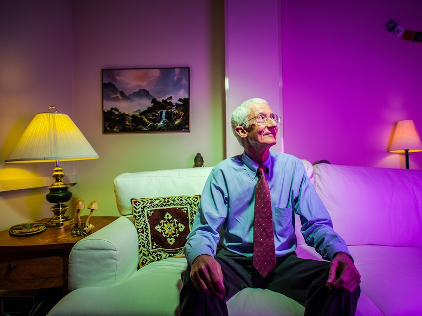caption: Roland Griffiths' research showed how psychedelics can alleviate depression in people with terminal diseases.